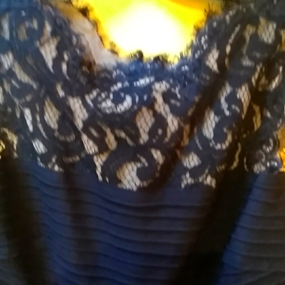 Tadashi Shoji Dress - Picture 4 of 7